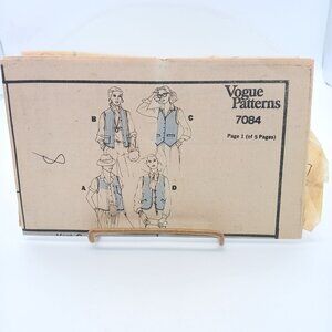UNCUT Vintage Sewing PATTERN Vogue 7084, Ladies 1978 Vest, Size 8